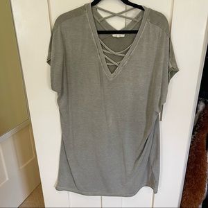 Easel T-Shirt Dress